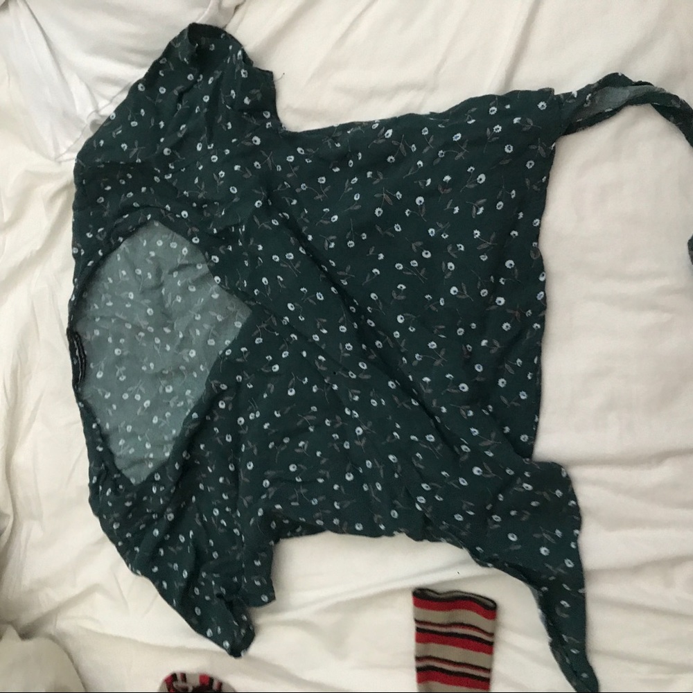 brandy melville wrap shirt